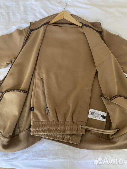 Спортивный комтюм мужской louis vuitton