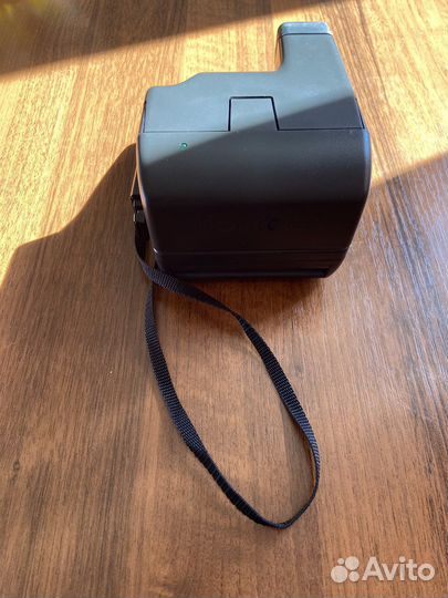 Плёночный фотоаппарат Palaroid 636