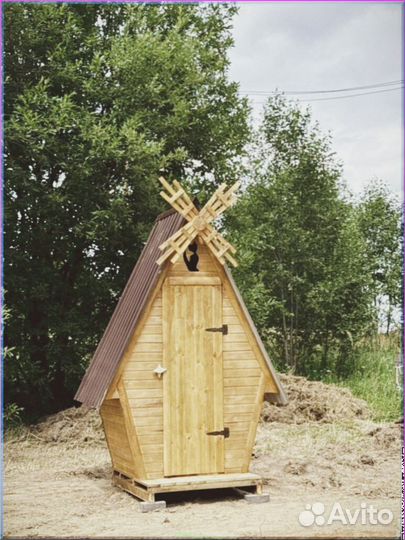 Дачный туалет с декором и установкой FDZ