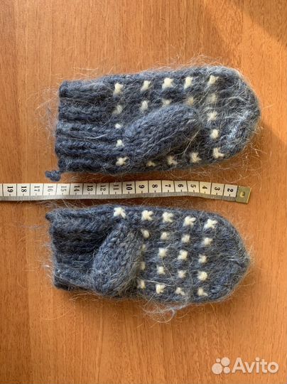 Варежки вязаные ручной работы