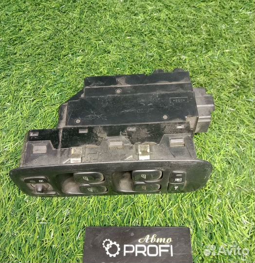 В наличии:Кнопка стеклоподъемника Volvo S60