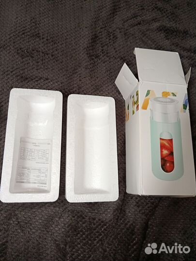 Блендер беспроводной для смузи и коктейлей