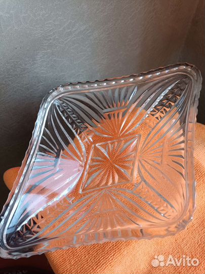 Хрустальная ваза, 20*30 см