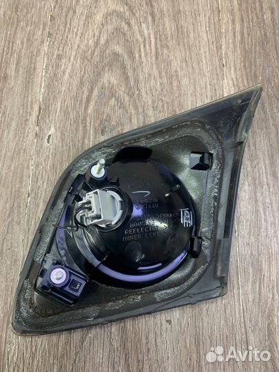 Фонарь крышки багажника задний левый Mazda 3