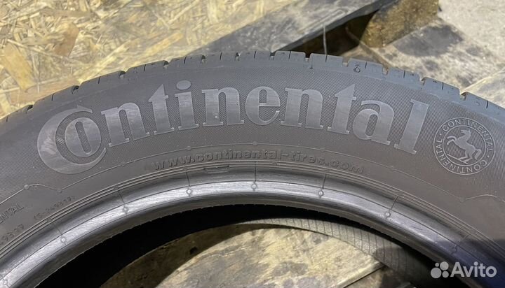 Continental ContiEcoContact 5 215/55 R17
