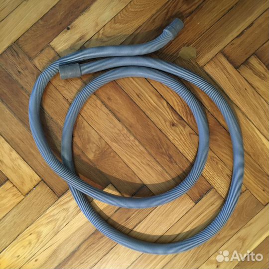 Сливной и заливной шланги для стиральной машины