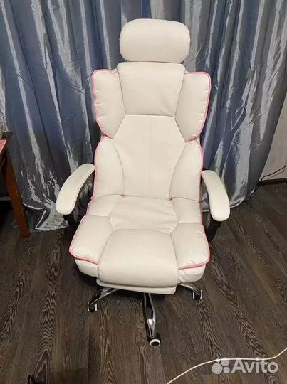 Компьютерное кресло Boss с функцией массажа