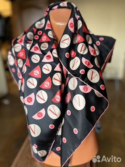 Valentino платок шелк