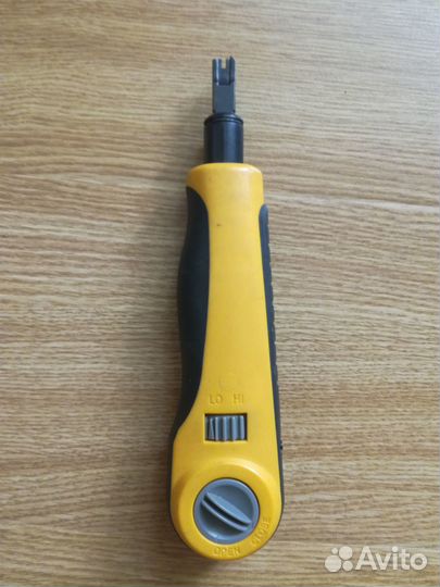 Инструмент для заделки проводов