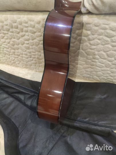 Классическая гитара yamaha cs 40
