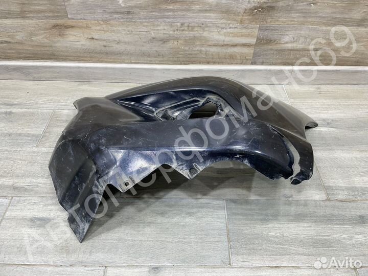 Бампер передний (донор) Toyota Hilux 8 (2015-2020)