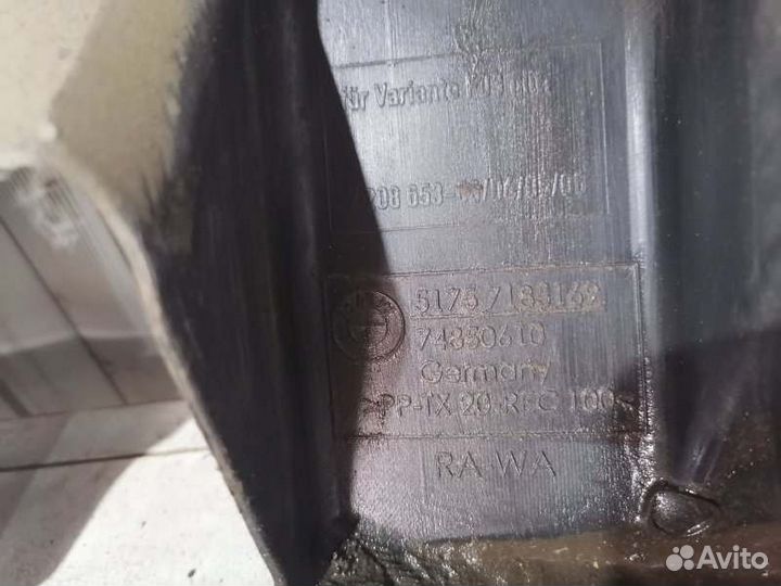 Кожух рулевой колонки левый Bmw 5-Series F10 До