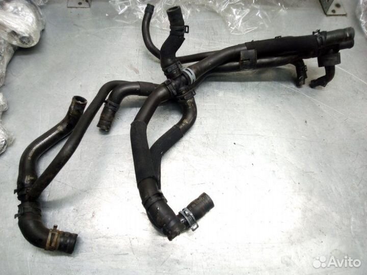 Шланг системы охлаждения Skoda Yeti универсал 1.2