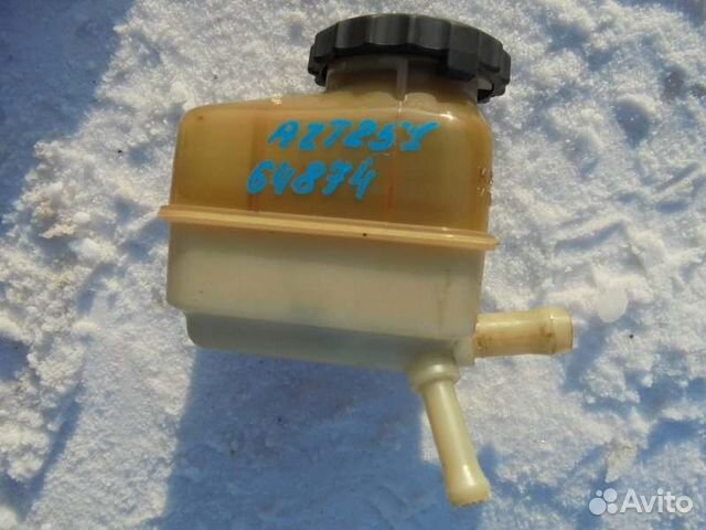 Бачок гидроусилителя Toyota Avensis AZT251 2AZ-FSE