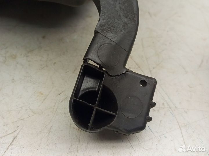 Корпус воздушного фильтра ford focus 2