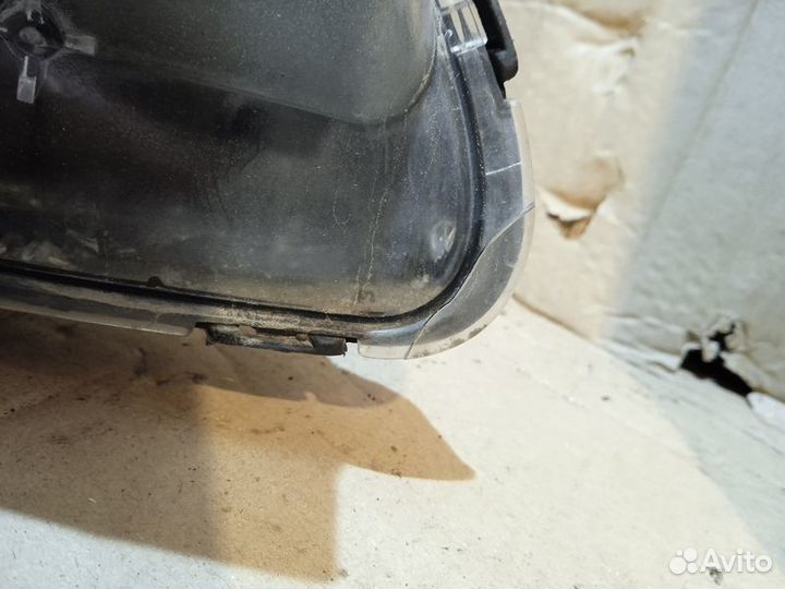 Фара передняя правая Kia Rio 3