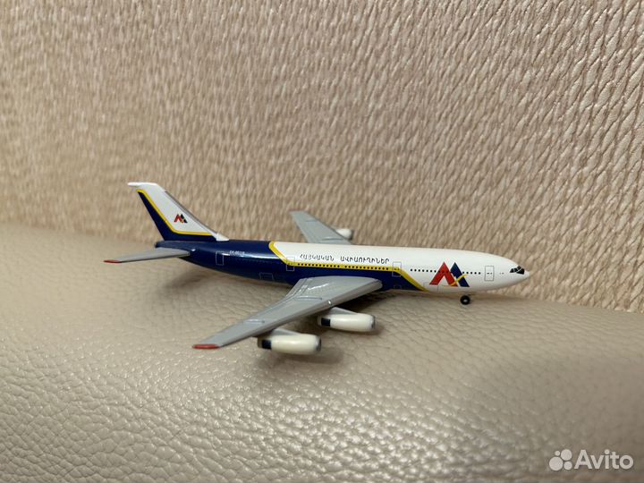 Модели Herpa самолетов Ил и Туполев 1:500