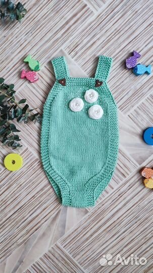 Вязаный боди для девочки р-р 56