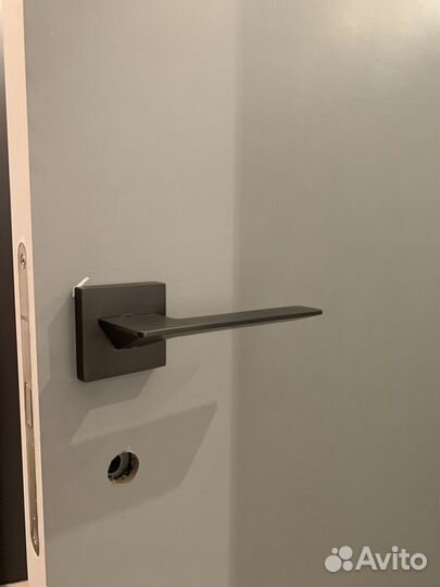 Дверная ручка