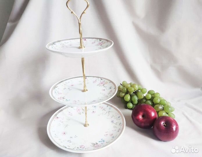 Ваза для фруктов конфет Lefard 3 яруса