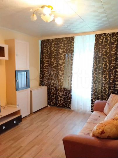 2-к. квартира, 50 м², 5/9 эт.