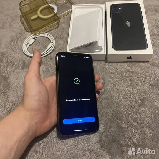 iPhone 11, 64 ГБ