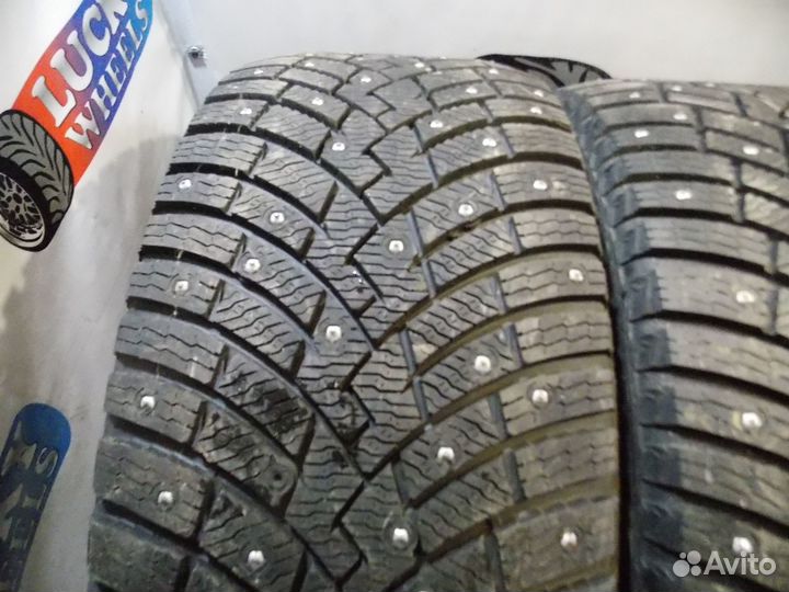 Pirelli Scorpion Ice Zero 2 285/40 R21
