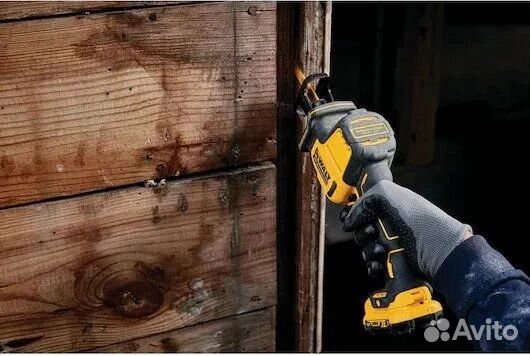 Сабельная пила DeWalt DCS312D2-QW