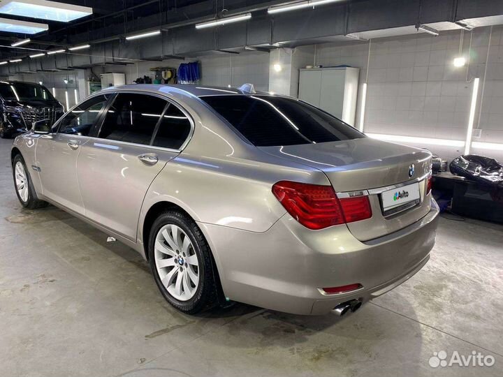 BMW 7 серия 3.0 AT, 2010, 200 000 км