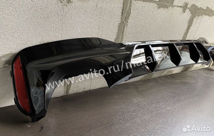 Диффузор / накладка для BMW G30 M5