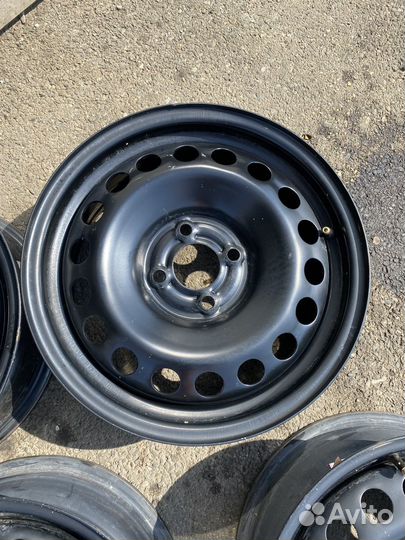 Диски R15/6J; 4x100; ET40; цо 60.1