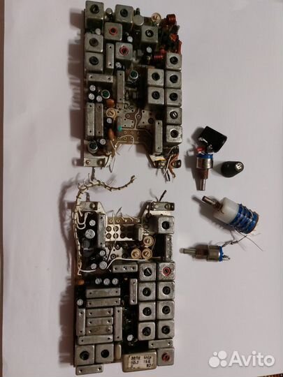 Внутренности радиостанции 