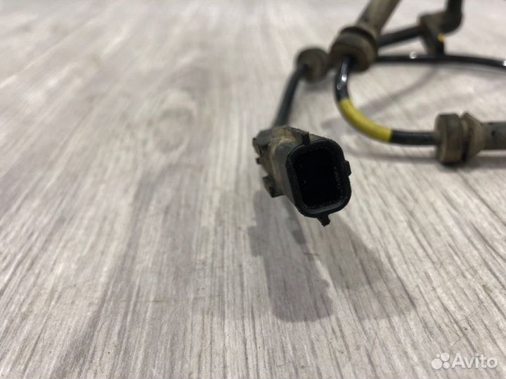 Датчик abs передний левый Renault Dokker 2017 2018