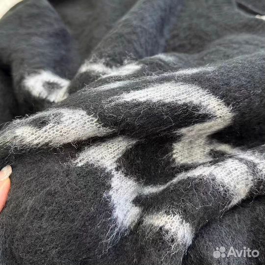 Свитер Saint Laurent черный New collection