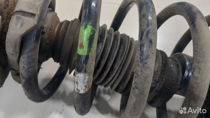 Амортизатор подвески левый передний Volvo XC90