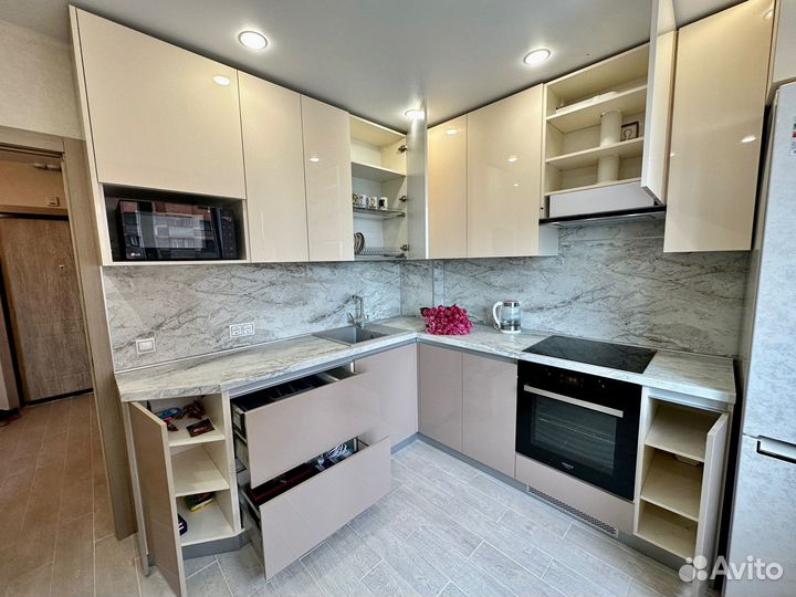 Угловые, прямые кухни на заказ