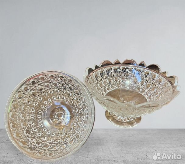 Сахарница, конфетница