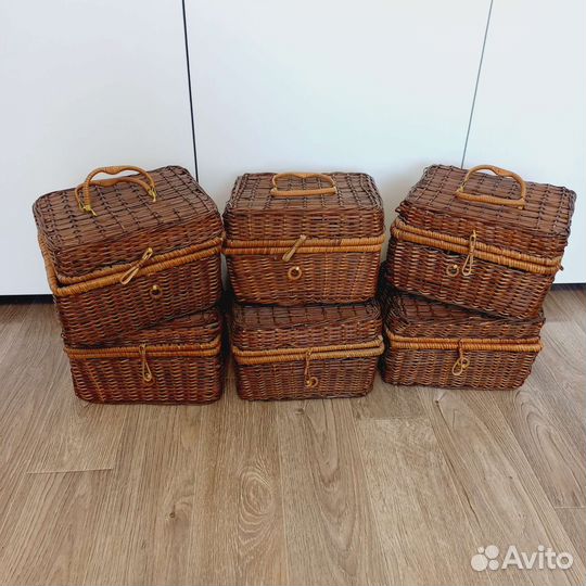 Сундук Нов плетеный чемодан короб Эко