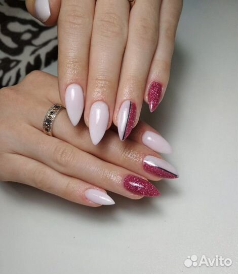 Пудровый маникюр