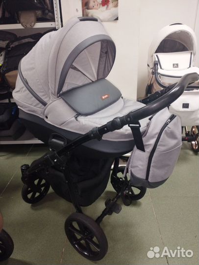 Коляска Tutis Nanni обновленная