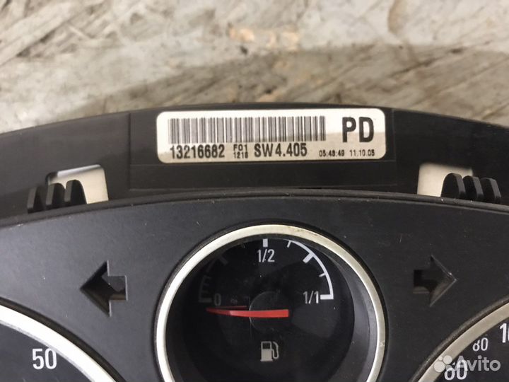 Щиток приборов (приборная панель) Опель астра h хэ