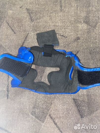 Боксерский шлем