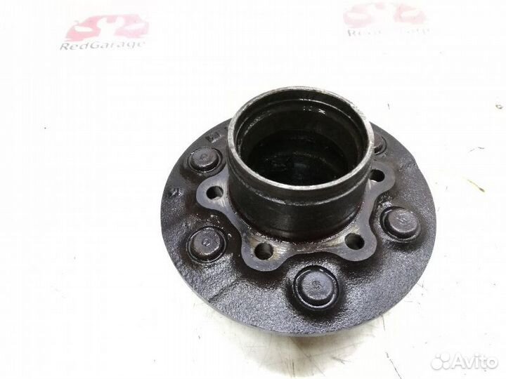 Ступица передняя Mitsubishi Pajero V14 4D56