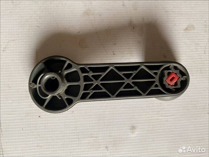 Ручка стеклоподъемника Ford Focus