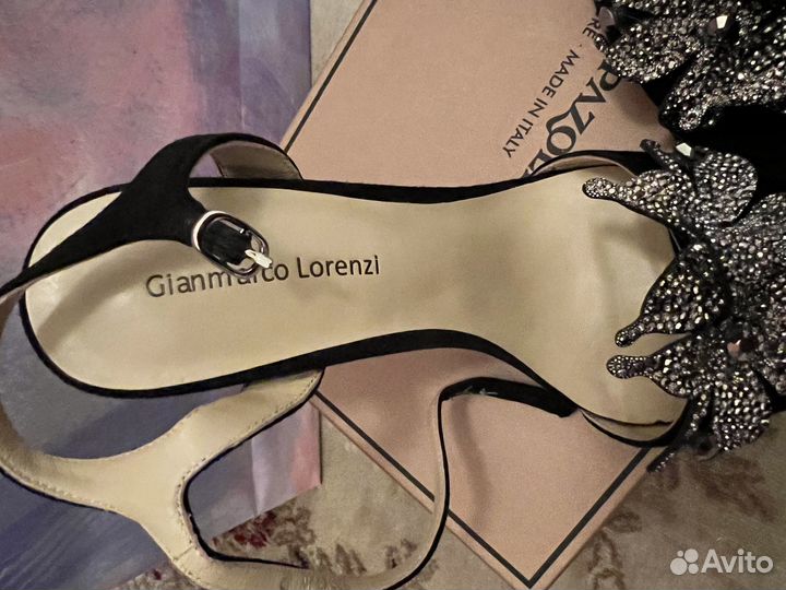 Босоножки женские 35 размер