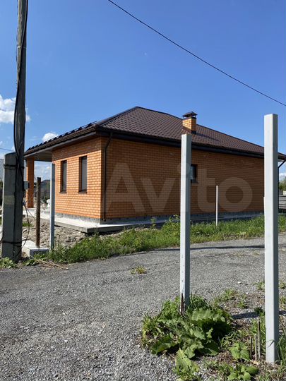 Дом 100 м² на участке 5 сот.