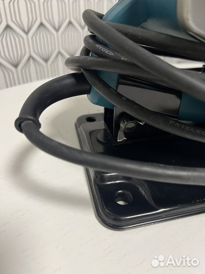 Шлифовальный ручной станок ленточный