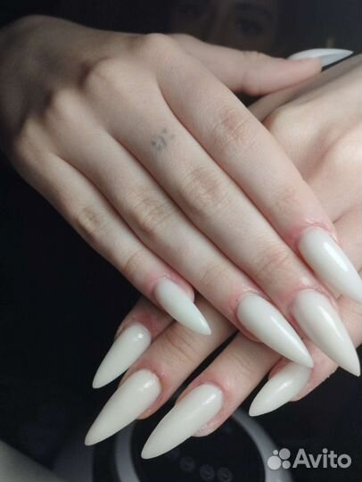 Наращивание ногтей
