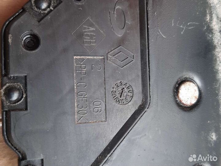 Замок водительской двери Рено Латитьюд