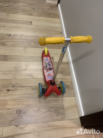 Самокат детский трехколесный
